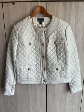 G by Giuliana Quilted Collarless Jacket in Ivory with Gold Buttons